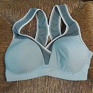 Calia by Carrie Underwood Sports bra